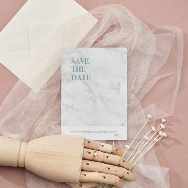 save the date witte marmer print glad effen papier